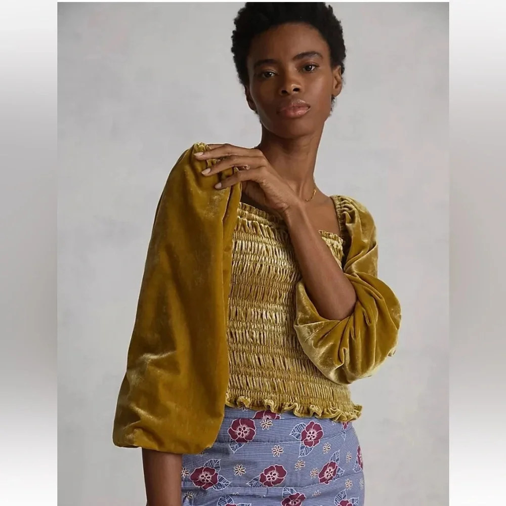 Anthropologie | Gold Yellow Puff Long Sleeved‎ Smocked Velvet Blouse size S